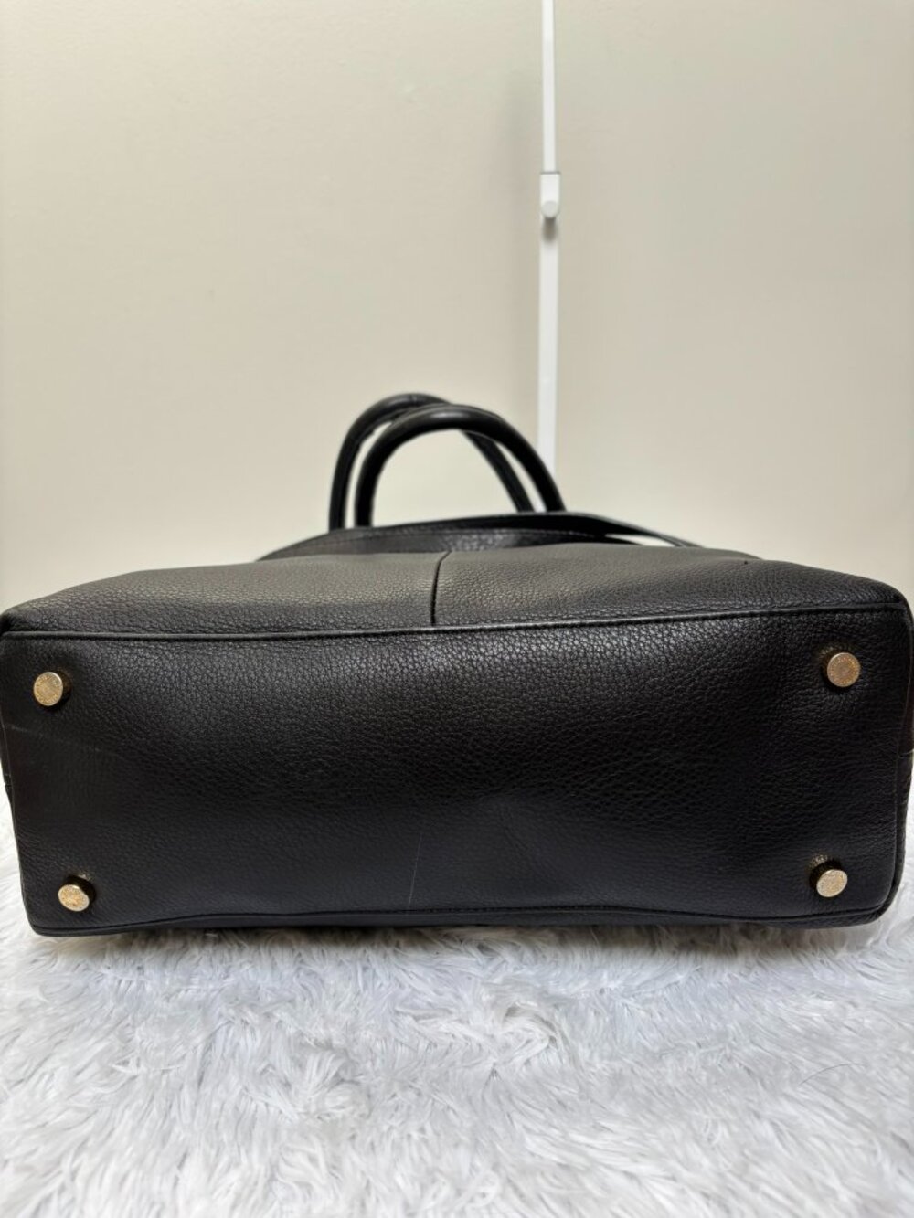 Danier Black Genuine Leather 2-Way Shoulder Bag - Picture 11 of 14